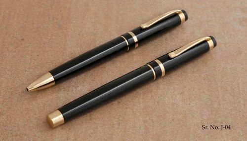 Black Gold Roller Pen