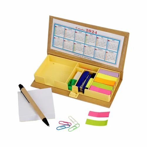 M 05 Eco Friendly Tabletop Gift Item with stickynotes